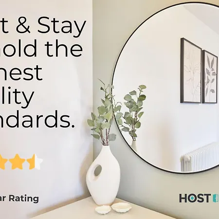 Host & - 7, Hall Apartment *